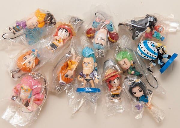 Amazon.co.jp: ワンピース フランキー ナミ他 キーホルダー ミニ 