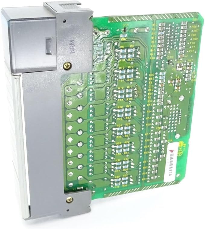 Module 1746-OBP16 SLC 500 avec sorties haute densité protégées - 2