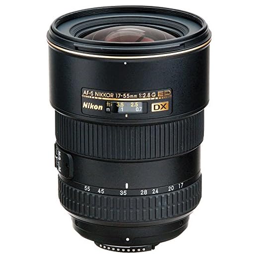 Nikon 17-55mm f/2.8G Zoom Lens