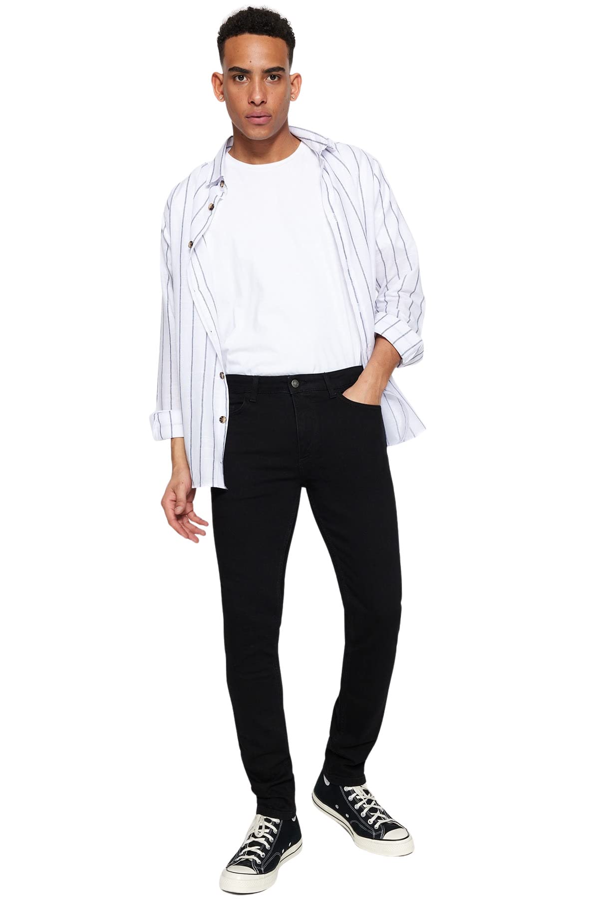 Trendyol Herren Gerade Schlank Normale Taille Jeans