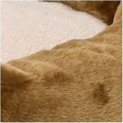 Paws & Claws Solid Faux Fur Sherpa Pet Bed - 18" x 18"