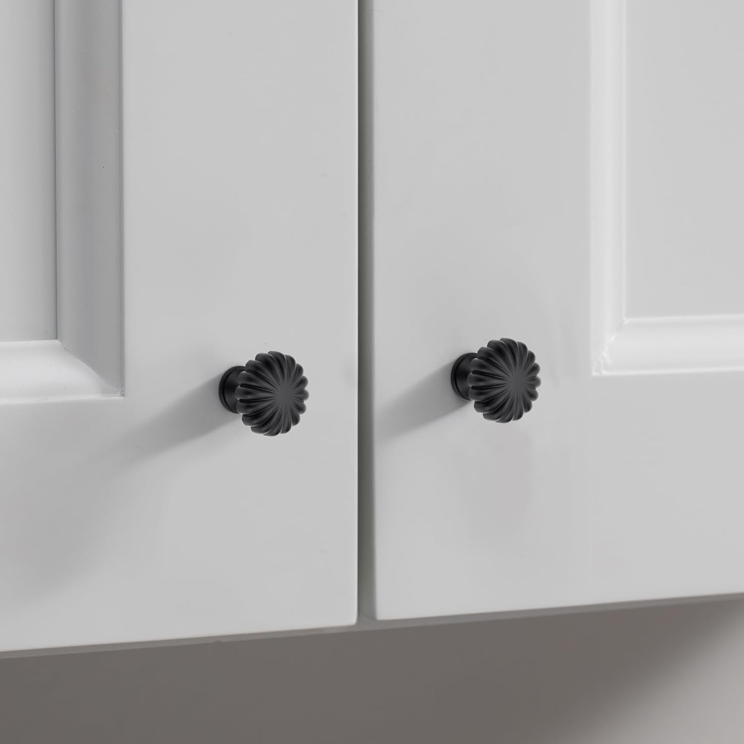 25 Pack Black Cabinet Knobs, Zinc Alloy Matte Black Drawer Knobs Hardware for Kitchen Cabinets, Dresser and Wardrobe Doors Vintage Dresser Drawer Pulls