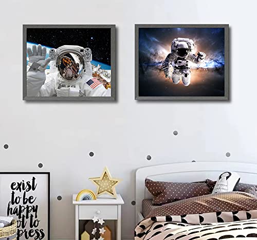 Chenjingling Outer Space Astronaut Decoration Poster ,6-Pack 8 X 10 Inches (Frameless) Suitable For Space Lovers thumb #2