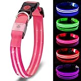 🐕 【Su diseño ligero de doble fibra】 Distancia de visualización de luz LED súper brillante de más de 1000 pies. El collar para perros LED puede mejorar la seguridad y la visibilidad de los perros por la noche de manera más efectiva. Rastree fácilmente si su mascota se pierde por la noche.