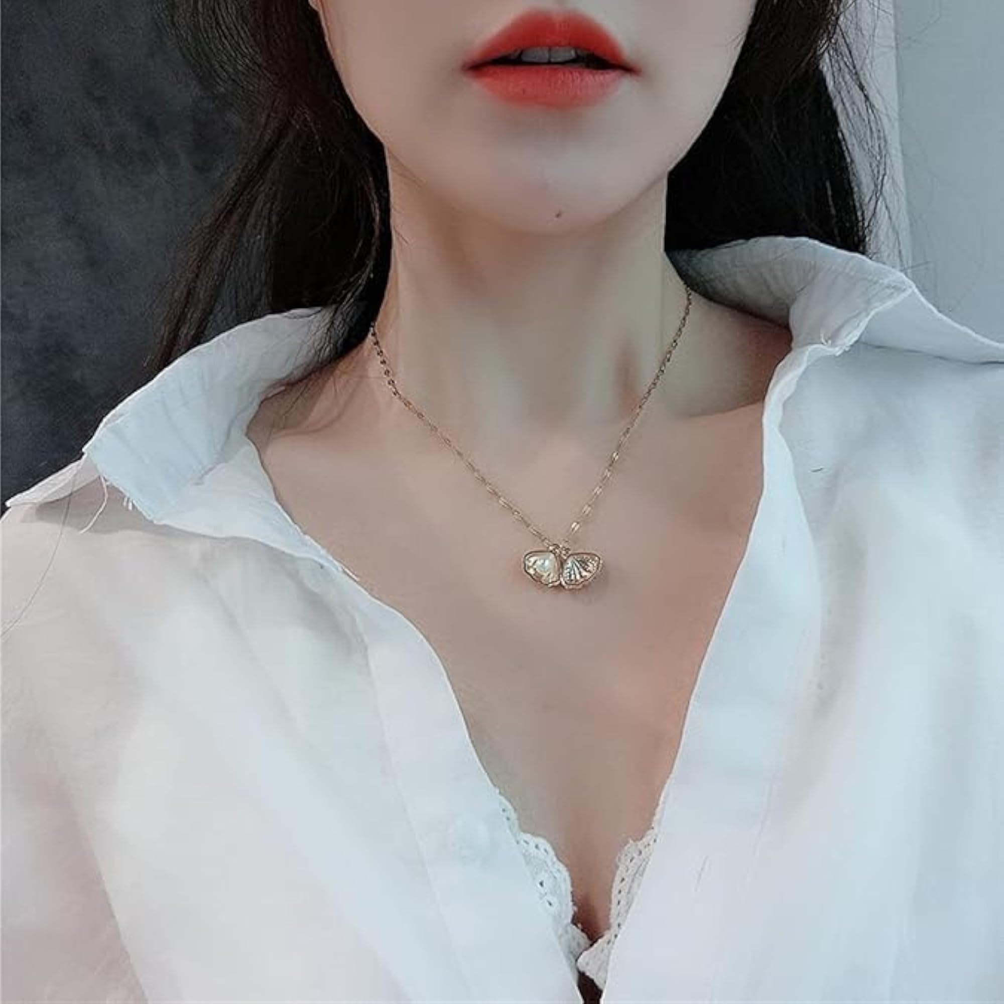Rose Gold Rhinestone Sea Shell Necklace for Women