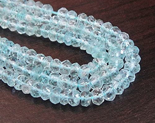 Aigue-marine en perles de naissance de mars pour créer un bracelet bohème chic