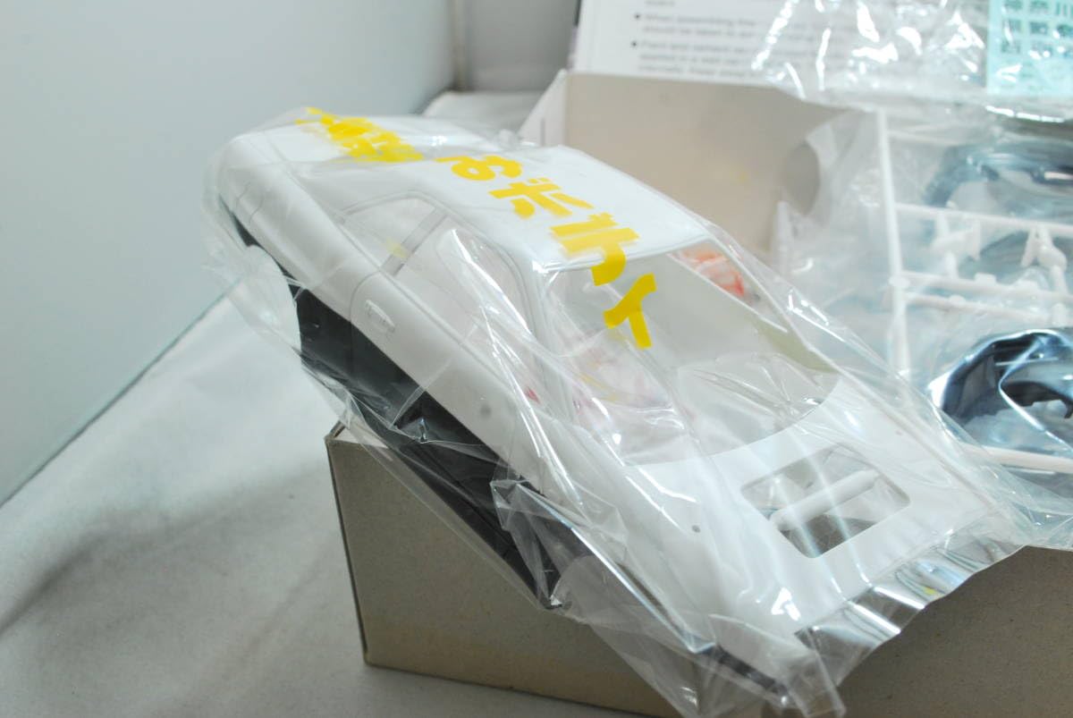 Amazon.co.jp: アオシマ 1/24 スカイラインGT-R BNR34/R34 パトロール