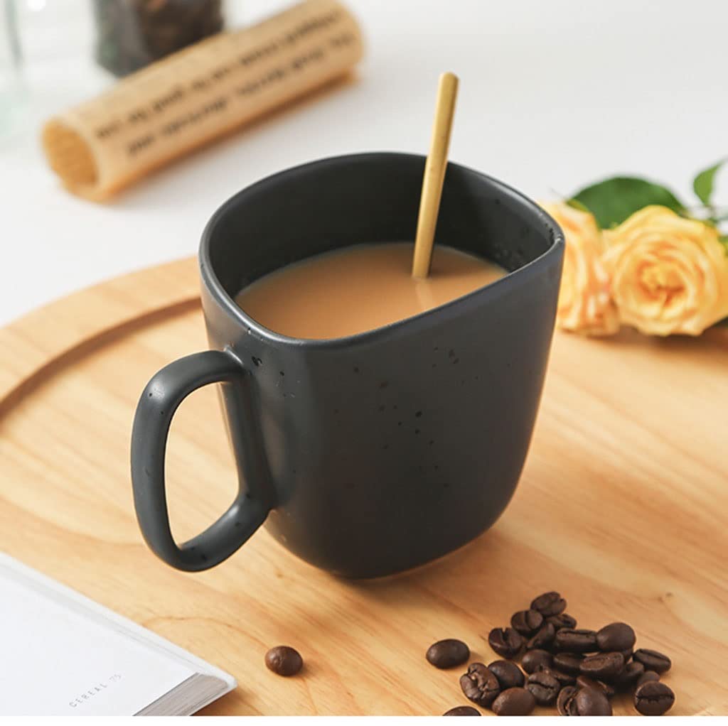 Tazza di Caffè Tazza da tazza da caffè in ceramica Tazza da ufficio con manico Tazza dell'acqua Tazza di latte in stile europeo circa 12 once Coppa for la colazione Tazza da Caffè da Viaggio