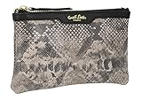 Der Kosmetiktasche Damen aus hochwertig verarbeitetem, robustem und strapazierfähigem Leder ist der perfekte Ort, um Deine Hygieneartikel für die nächste Reise sicher und kompakt zu verstauen.