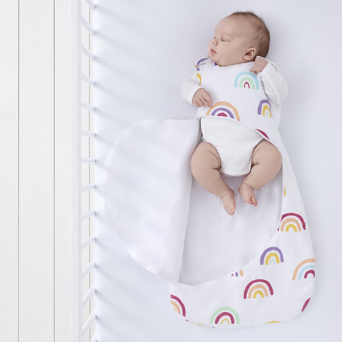 Snuz Saco de dormir para bebé con cremallera para cambiar pañales fácilmente, algodón súper suave, cumple con la norma de seguridad británica, arcoíris, 1 tog 6-18 meses