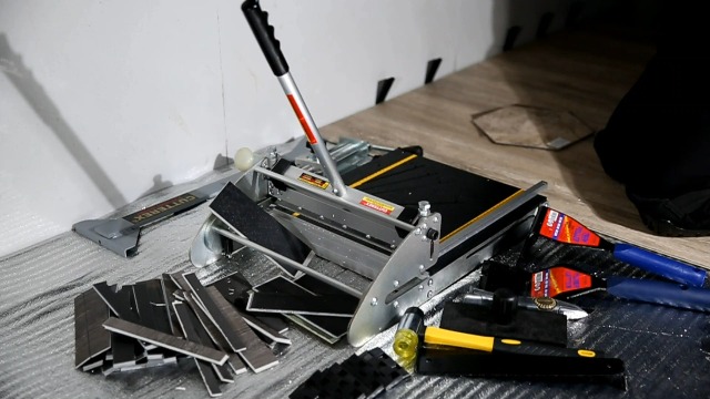 CUTTEREX 13 INCH 360° VINYL Floor Cutter for VCT, LVT, PVC
