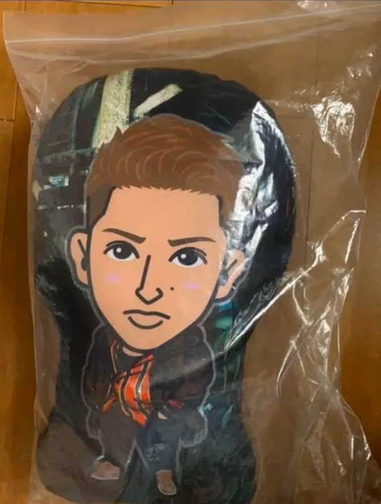 佐野玲於クッション ツアパン 佐野玲於 クッション