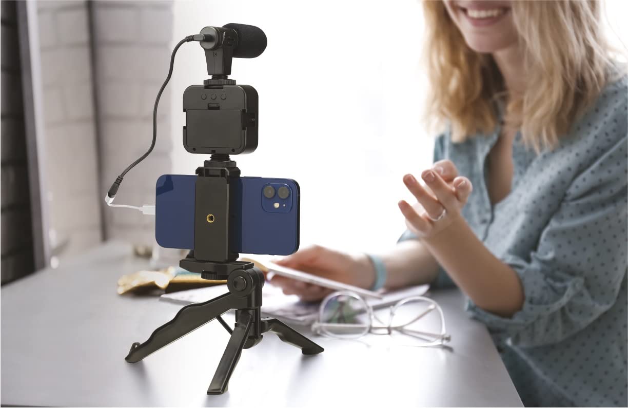 Mobility Lab Kit Vlogging - Zestaw dla Influencerów z Trójnogiem i Uchwytą - Uniwersalny Uchwyt na Smartfon - Wideo Światło LED - Mikrofon Kierunkowy i Pilot Bluetooth do Streamingu