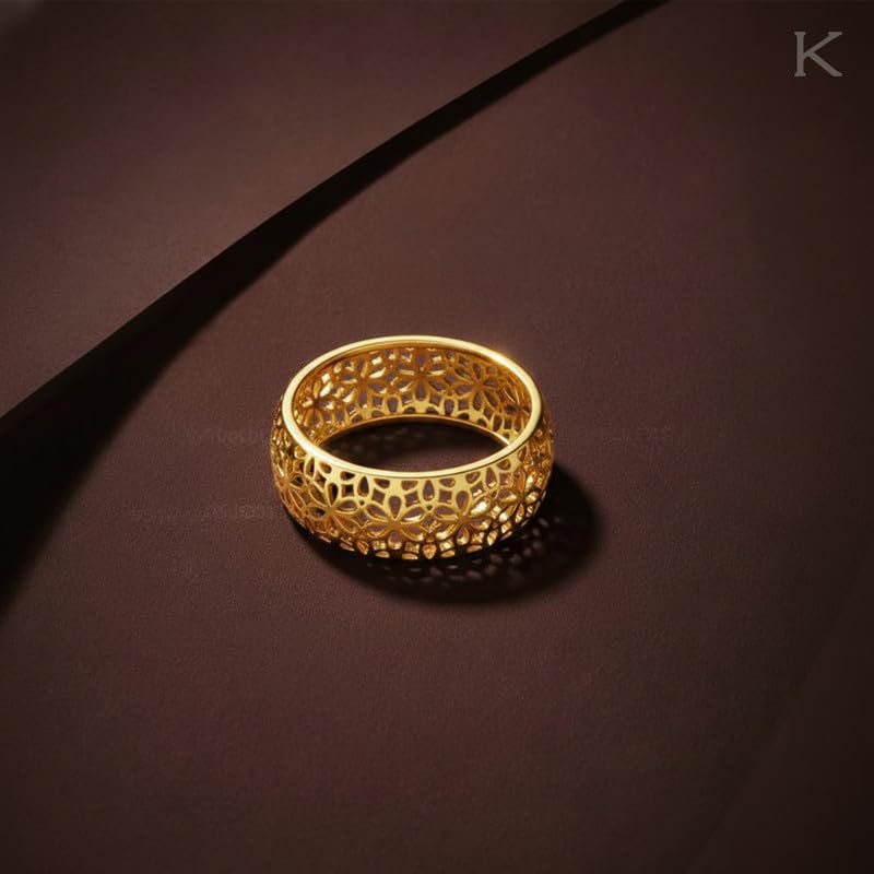 Image of Kisna Diamond & Gold Jewellery 18KT (750) Yellow Gold For Women|Real Gold Band|Gold Band Women|Stylish & Simple Daily Wear Gold Band|Gift for Her, Birthday, Anniversary|Fiorra Gold Band S18