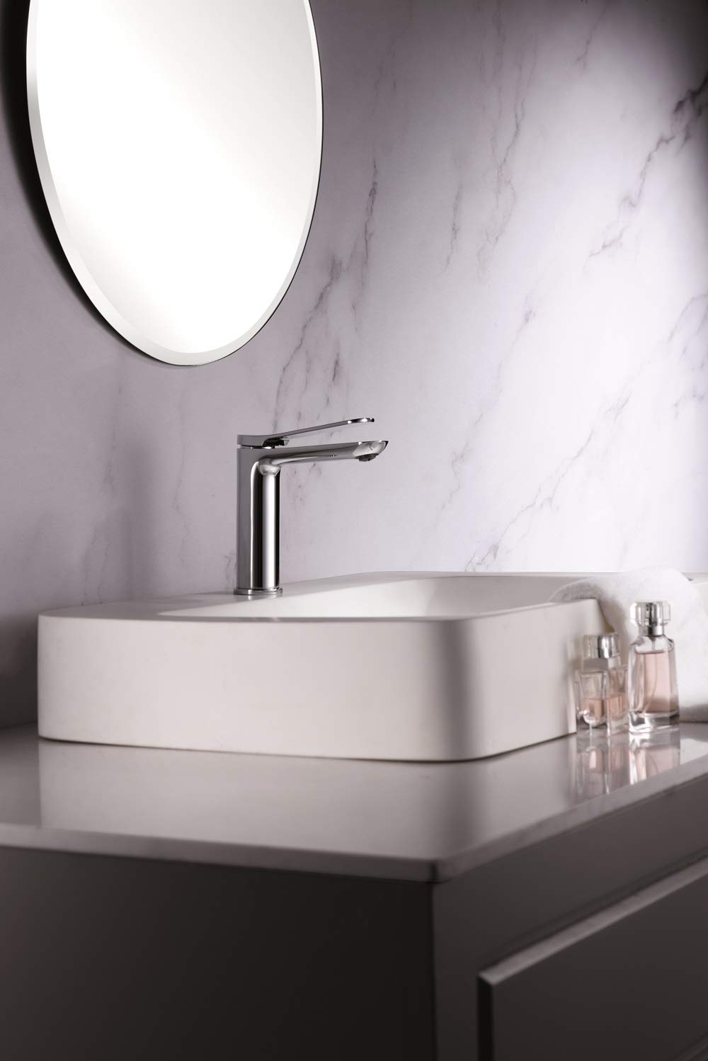 Mice - Grifo monomando de lavabo, Grifería de baño con caño corto Color Cromado - BDR031-1