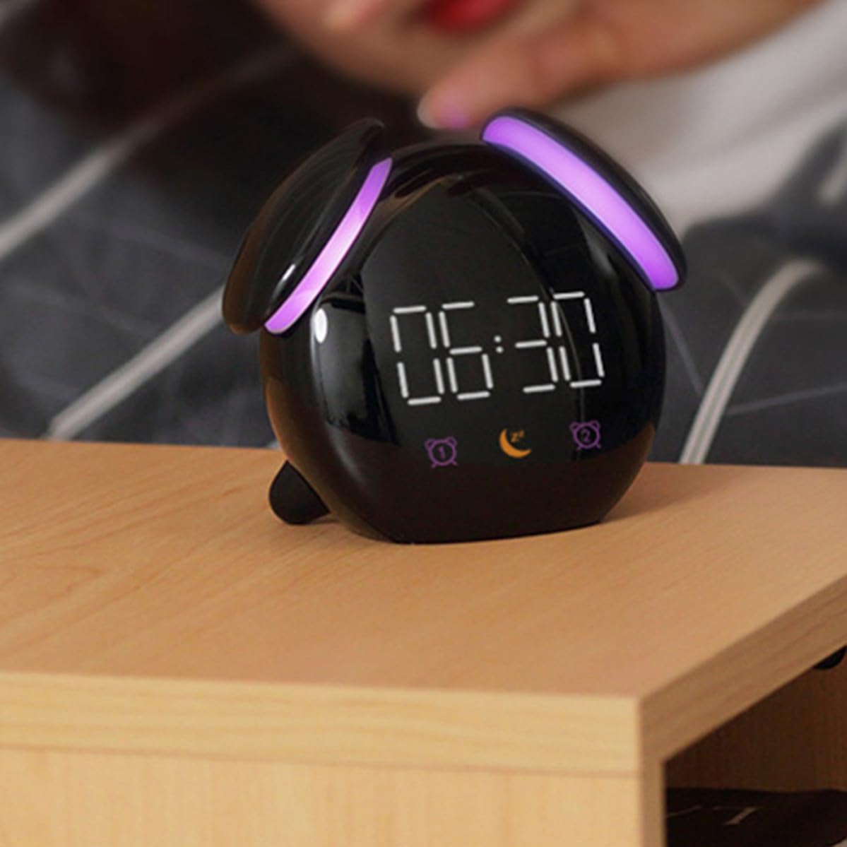 Reloj Despertador Luz de Inducción Creativo Negro Forma de Hongo y Pantalla de Brillo Día y Noche, Material Plástico Resistente para Dormitorio