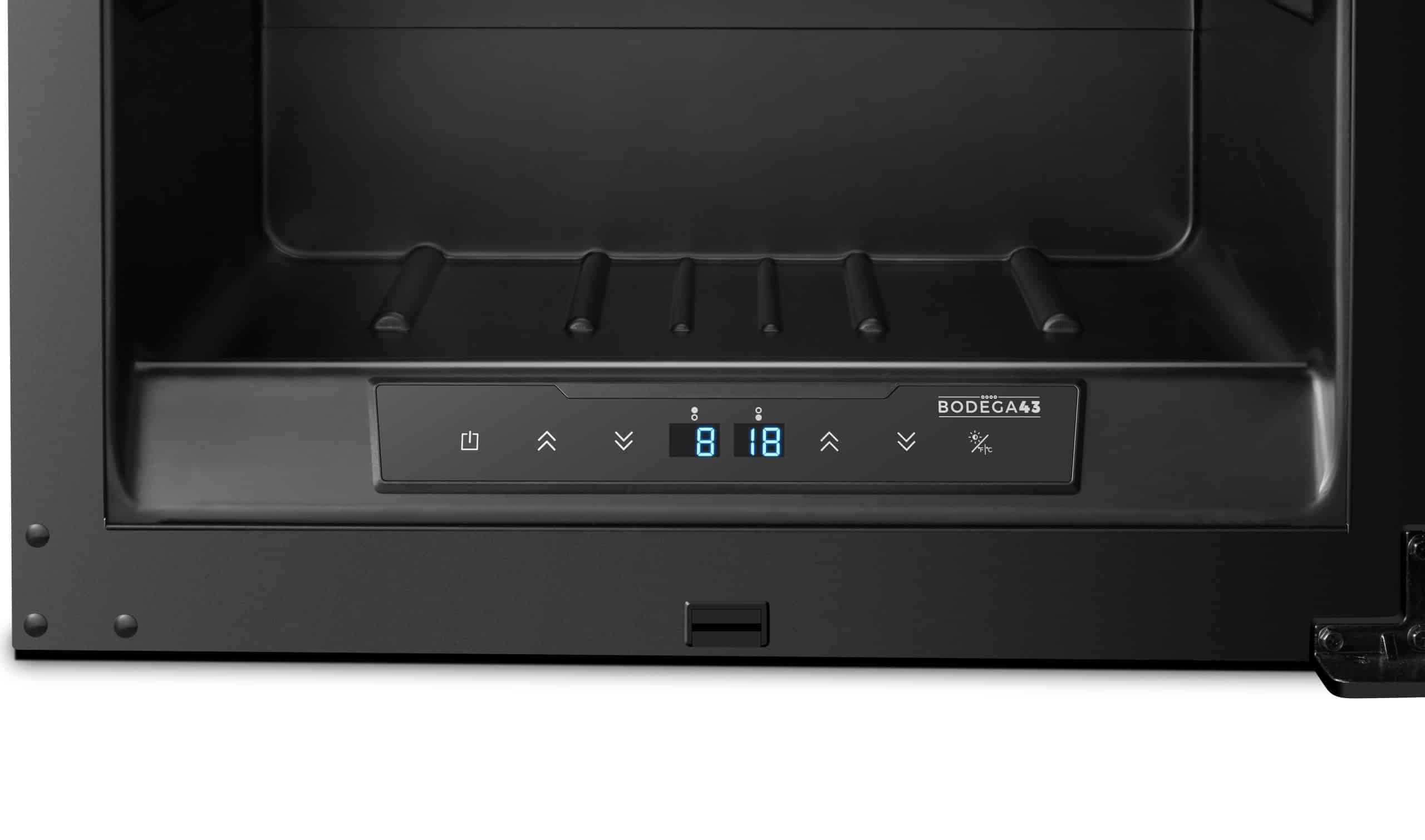 BODEGA43-42 Einbau Weinkühlschrank 2 Zonen digitales Temperaturdisplay 42 Flaschen Vollglas-Designtür 40 dB 5 Ausziehbare Schubladen Birkenholz