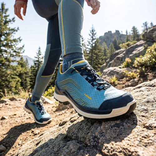 LOWA Multifunktionsschuhe Zirrox 2 GTX Lo SL Ws wasserdichte und komfortable Damen Outdoorschuhe mit griffiger Laufsohle Blue/Yellow EU 38