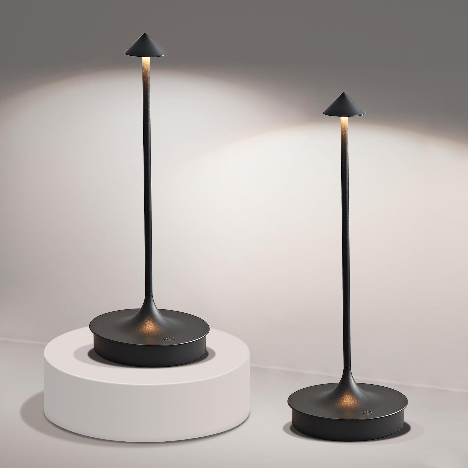 Leomix Kabellos LED Tischleuchte Kabellose Akku Tischlampe Aufladbar 4000mAh Tischlampe Touch Dimmbar Outdoor Tischlampe IP54 Wasserdicht für Restaurant/Bar/Garten/Balkon/Esstisch