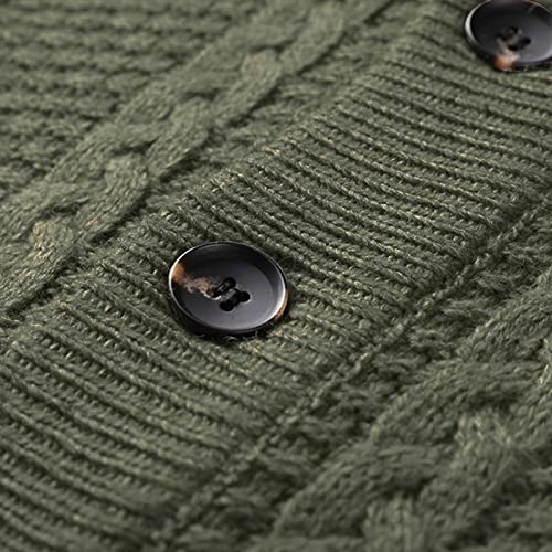 Pull à grosses mailles de couleur unie contre le froid urbain