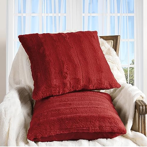 Cheer Collection Faux Fur Throw Pillows - Decorative Pillows for Couch, Bed Throw Pillows, Maroon Accent Pillows for Bedroom or Living Room Aesthetic, Set of 2 Furry Throw Pillows, 20" x 20"