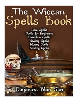 Paperback The Wiccan Spells Book