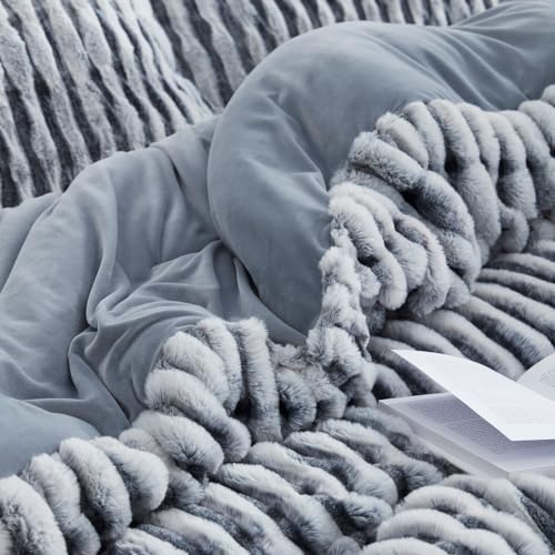 Byourbed Freezin Waters - Coma Inducer® Oversized King Comforter Set - Frosted Navy - Thumbnail 3