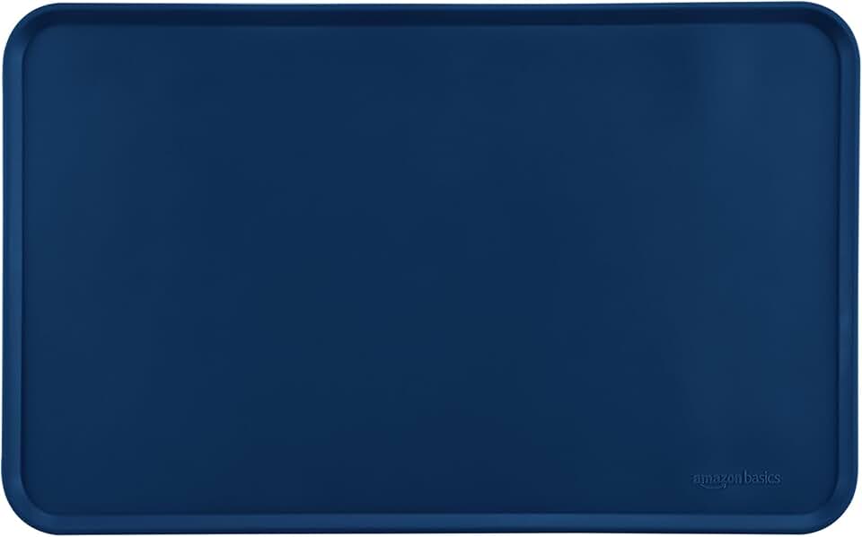 AmazonBasics Tapete de silicone antiderrapante impermeável para comida e água para animais de estimação, 47 x 29 cm, azul
