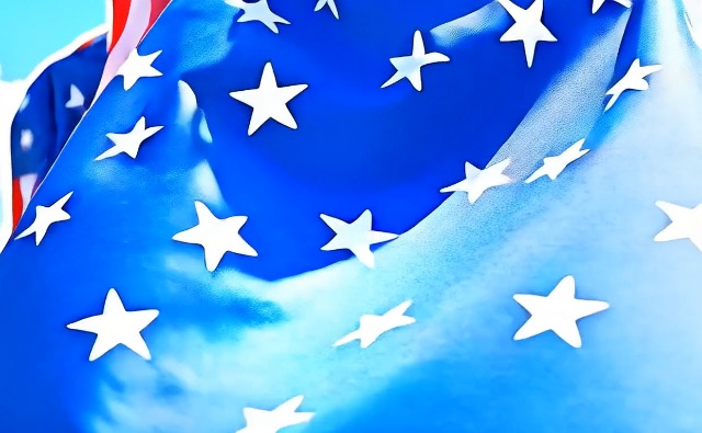 Capa de disfraz con bandera americana para niña miniatura 7
