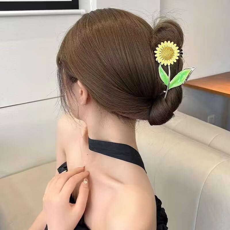 Image of Diversa Rhinestone Golden Claw Clip, Embellished Korean Clutcher, Non- Slip Metal Claw Clip for Girls, Fancy Clutcher for Women, Pack of 1 (Sunflower claw)