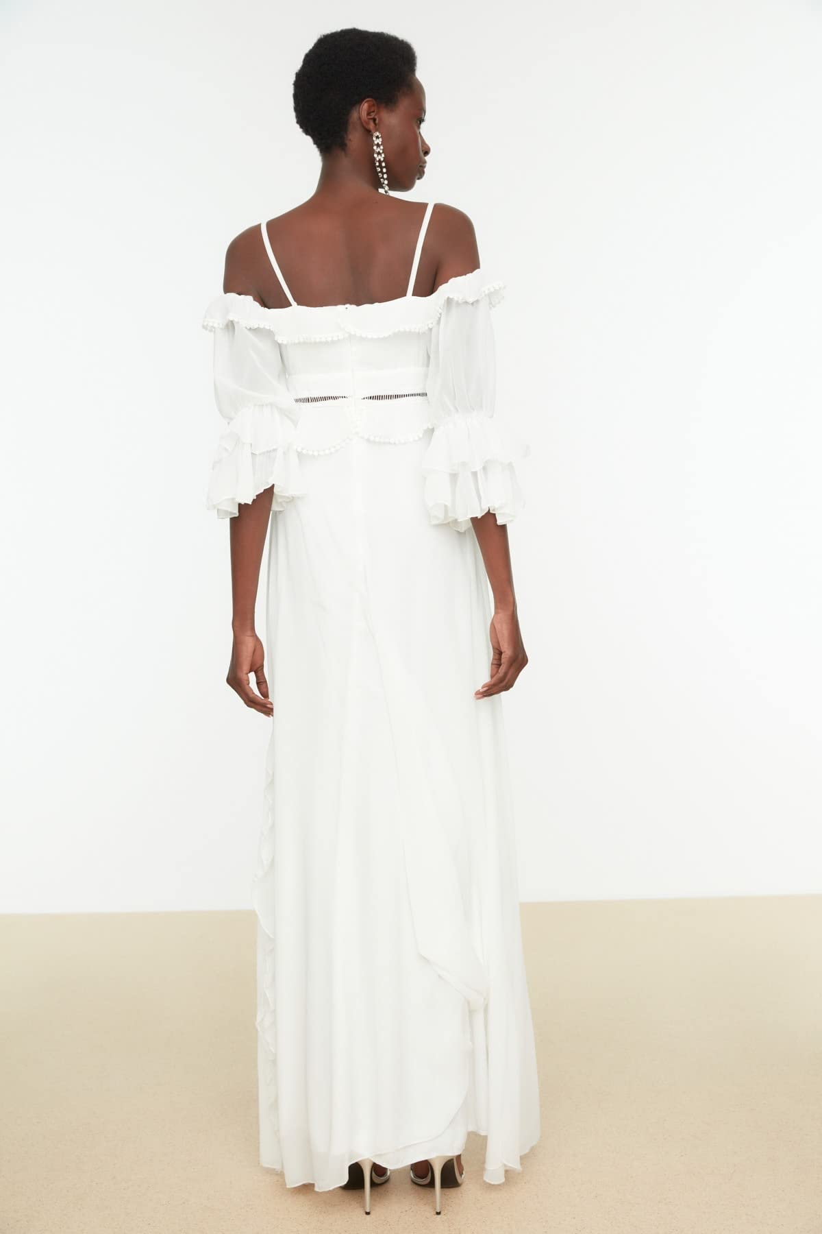 Trendyol Línea Mujer Vestido de Noche Tejido Maxi Acampanado de Ajuste Regular