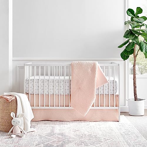 Levtex Baby Mills Zestaw łóżeczek do łóżeczka dziecięcego - Zestaw do pokoju dziecięcego - Blush Pink - Blush Pink teksturowany wafel - 4-częściowy zestaw zawiera kołdrę, prześcieradło z gumką,