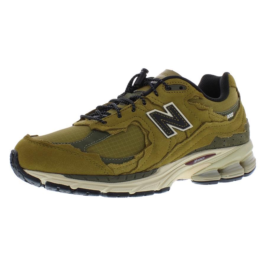 Image of New Balance Men's M2002RCC Sneaker