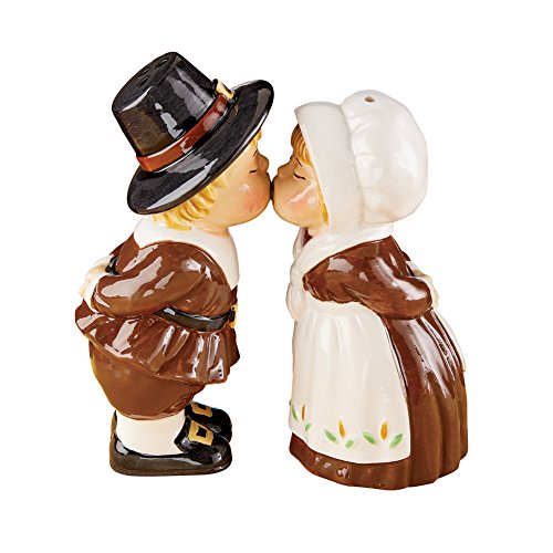 kissing salt and pepper shakers - Darling Kissing Pilgrims Salt & Pepper Shaker, Thanksgiving Table Accents