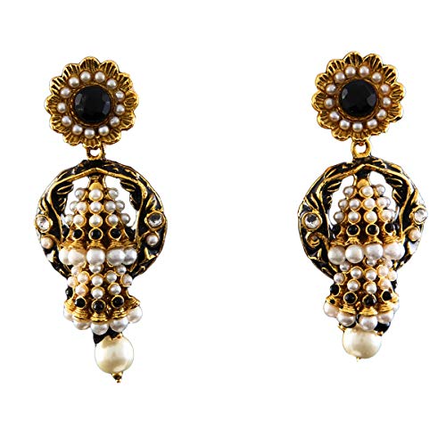 Pendientes Chandbali dorados de ónix negro: maximiza tu elegancia sin dañar tus orejas