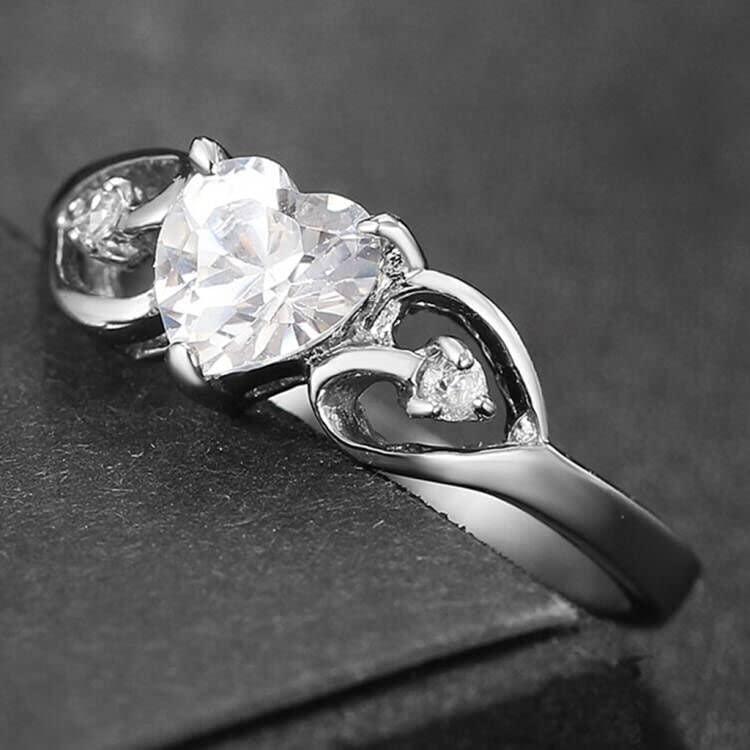 Stainless Steel Heart Shaped Simulated Diamond Solitaire Wedding Engagement Proposal Ring2