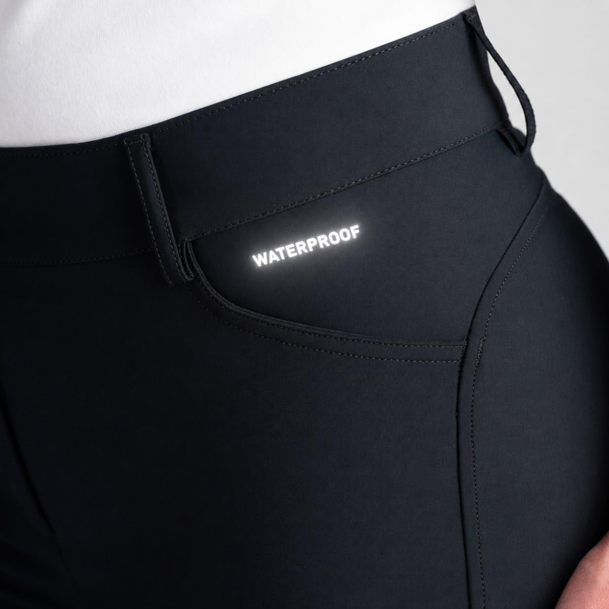 SUEDWIND FOOTWEAR Damen Reithose DryRide Jodhpur – schwarz – Gr. 34-46 | Reiterhose mit Silikon-Vollbesatz – atmungsaktiv, wasser- & winddicht – weiches Innenfutter, Gürtelschlaufe & 3 Taschen