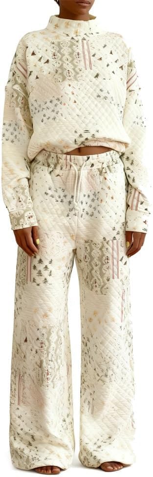 Women's Christmas Quilted Turtleneck Sweatshirt Set, Comfortable Crew Neck Sweatshirt and Shorts Set, Casual Loungewear