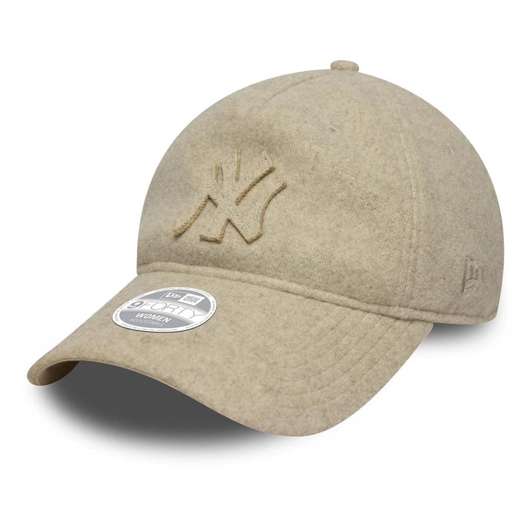 New Era Women's MLB 9TWENTY Melton Luxe Cap New York Yankees Beige