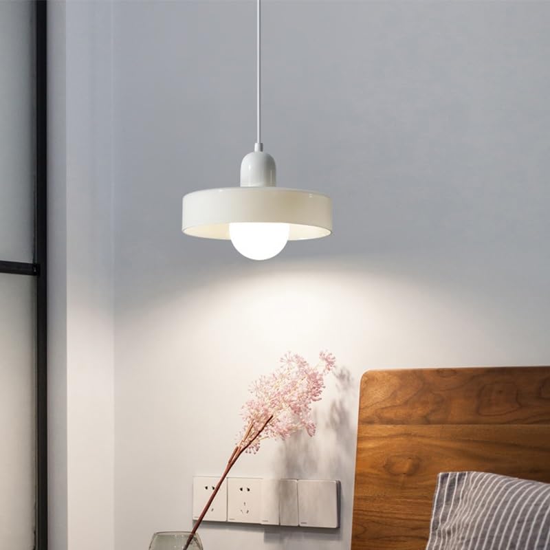 Lampadari, Personalità creativa con cupola in metallo