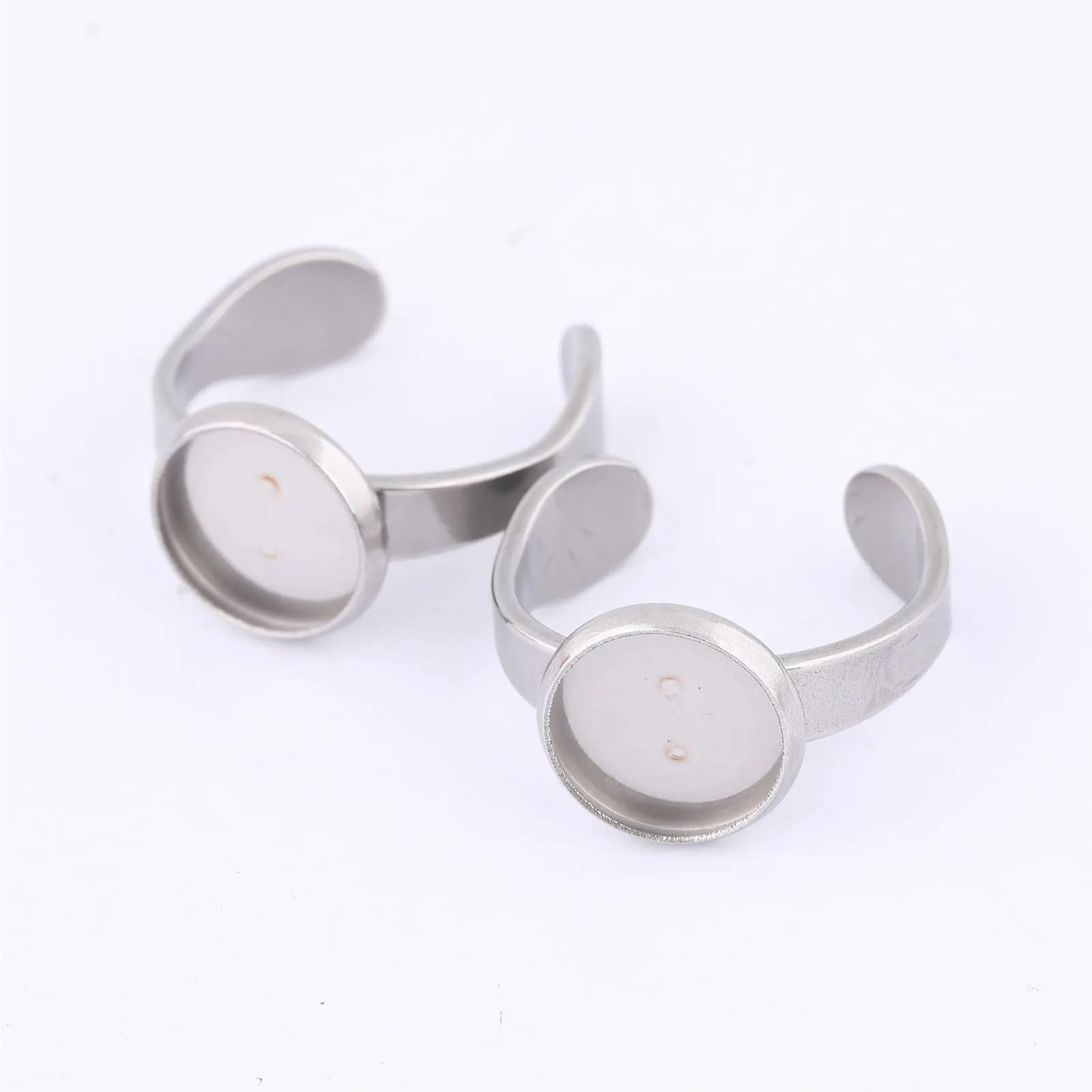Półfabrykaty pierścieni, Baza do pierścionka kaboszonowego ze stali nierdzewnej 10mm 12mm 100 szt(12mm bezel)