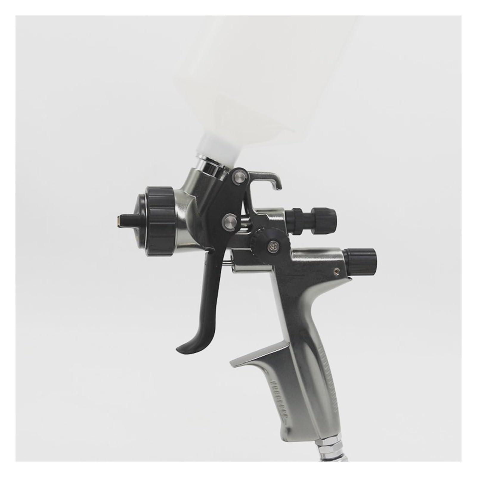 Pistolet de pulvérisation peinture voiture pour rénover vos véhicules dans votre atelier