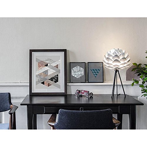 Vita Treppiede da Tavolo, Nero