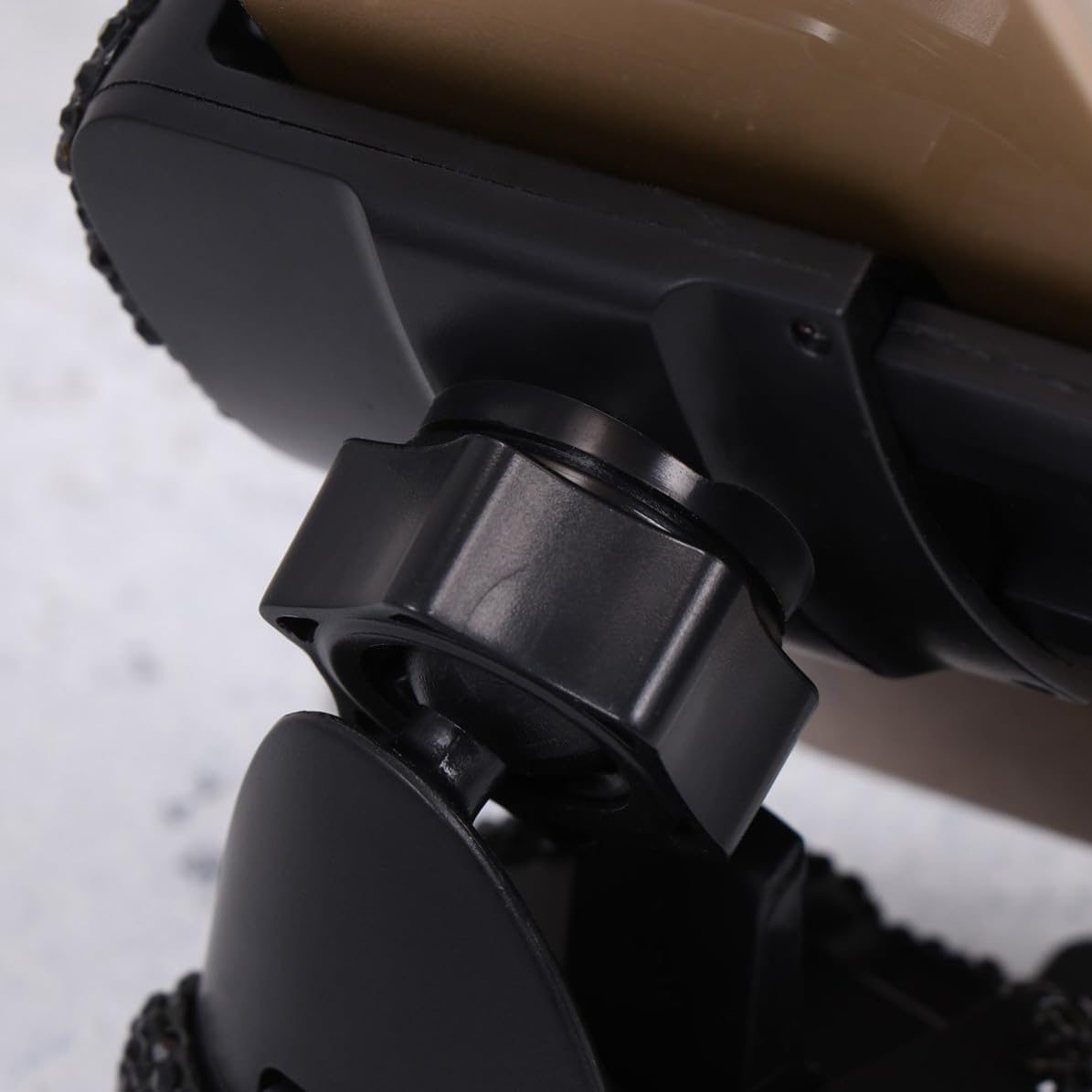 Uonlytech Diamond Suction Cup Mobile Phone Holder for Car Adjustable Black image 3