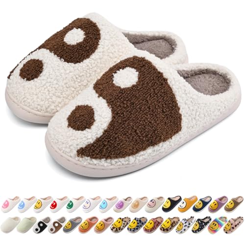 Image of Women's Men's Preppy Happy Face Slippers Comfy Warm Plush Slip-On House Slipper for Winter Indoor Soft Cushion Non-slip Fluffy Slides Slippers