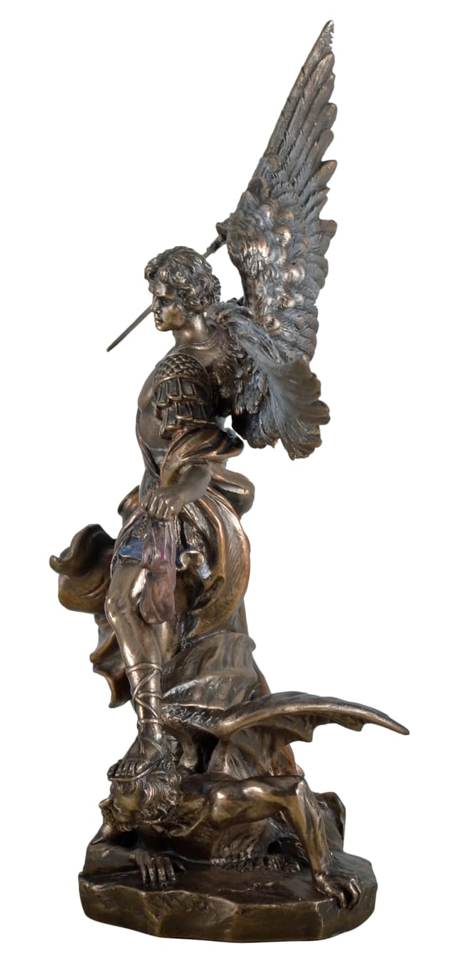 Veronese figurka Archanioła Michała walczy ze złem figurka brązowana rzeźba