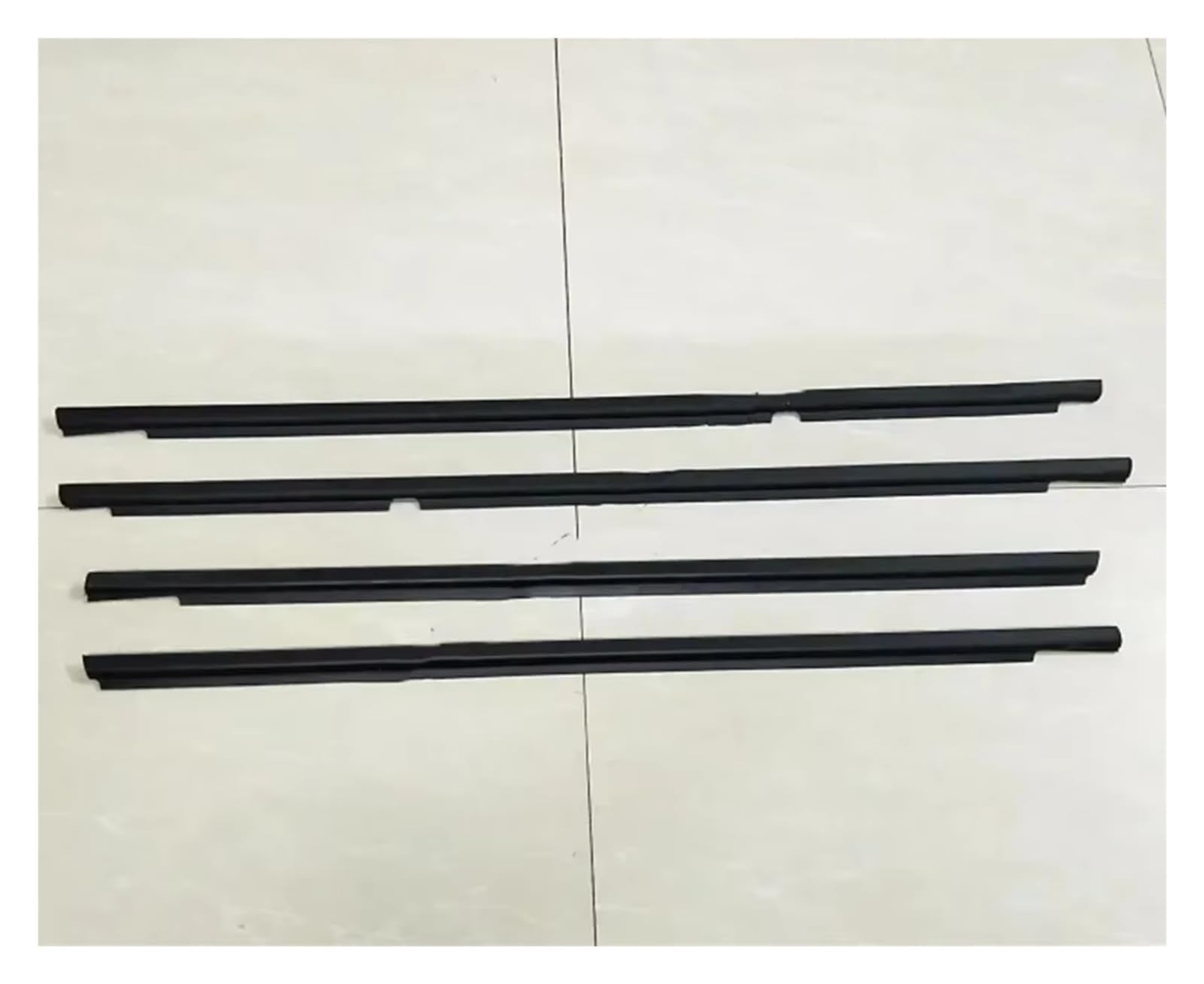 Pbqenxb One Color For Focus 2006-2009 4M51a20563aj Weatherstrip Outer Laminate 93Cm 75.5Cm 4 X Kit Black Outside Window Glass Rubber Outer Window Weatherstrip