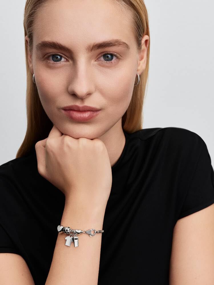 PANDORA Moments 794713C01 - Ciondolo a forma di fischietto da arbitro in argento Sterling con zirconi, compatibile con Me e Moments