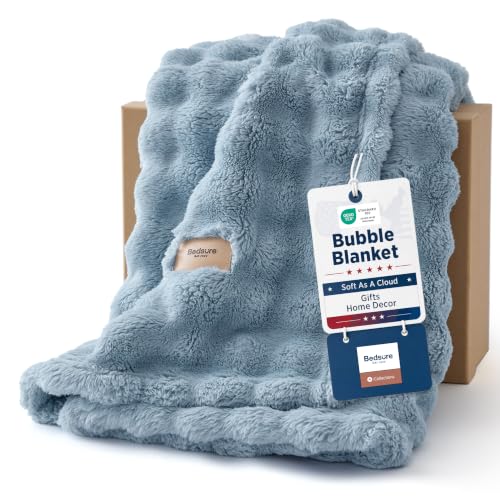 Bedsure Cloud Bubble King Throw Blanket for Bed, Blue, 108"×90"