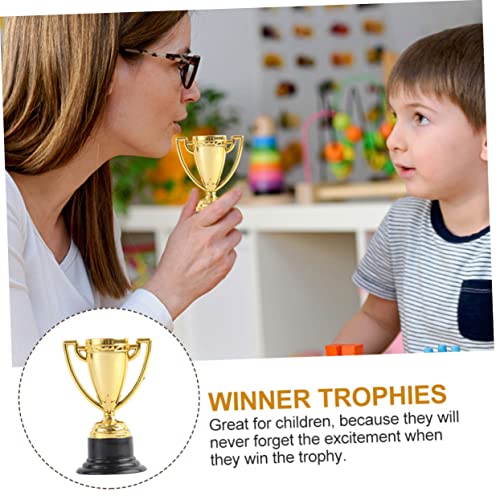 BESPORTBLE 32 Peças Recompensa Pequeno Troféu Futebol Brinquedo Infantil Brinquedos Para Crianças Fu